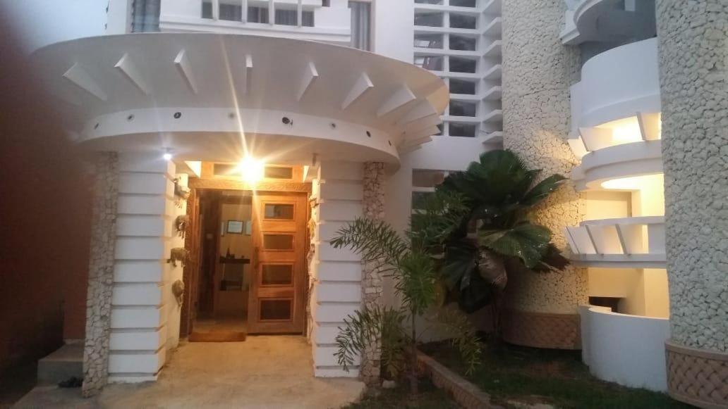 Peacock Park Hotel Ukunda Εξωτερικό φωτογραφία