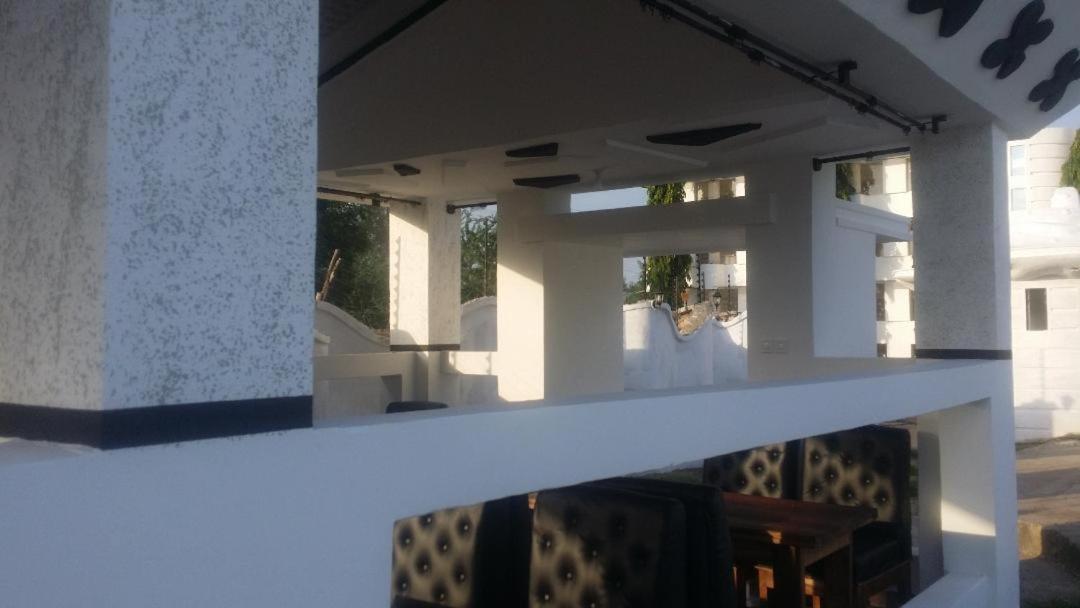 Peacock Park Hotel Ukunda Εξωτερικό φωτογραφία